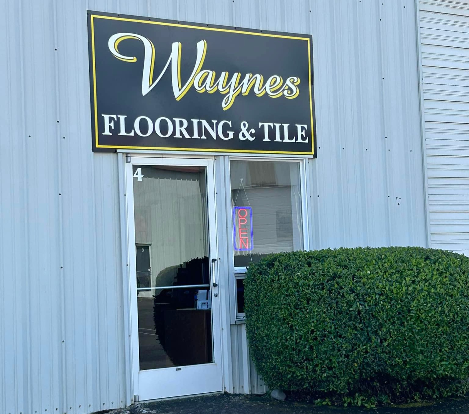 Waynes Flooring & Tile 1901-B Hwy 101 Florence, OR 97439